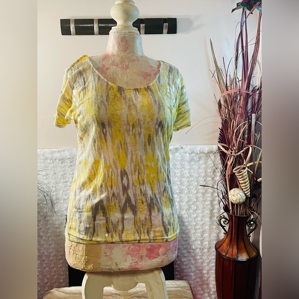 DAILY 3/$25 NWOT INTERNATIONAL CONCEPTS I.N.C. OPEN SHOULDER YELLOW/GRAY BLOUSE